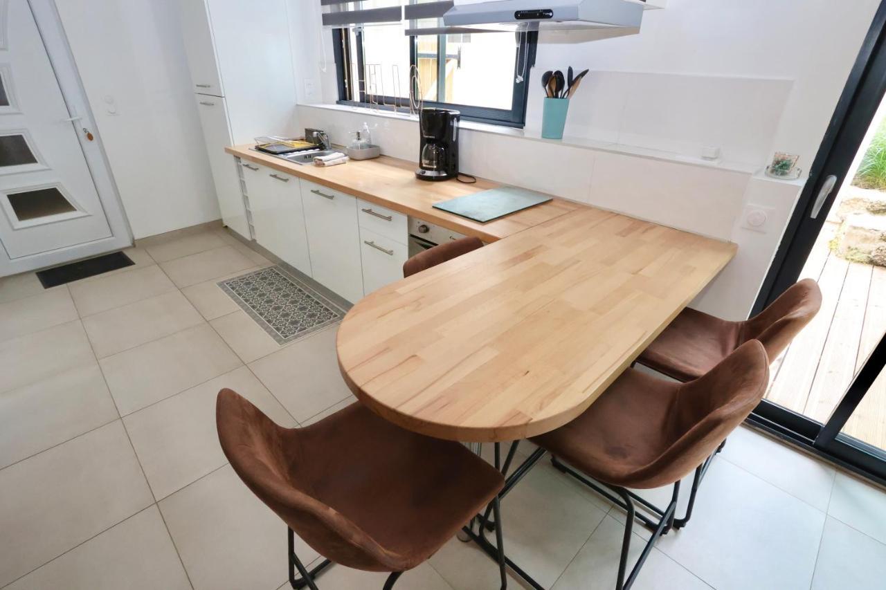 L'atelier et sa terrasse Leilighet Pontivy Eksteriør bilde
